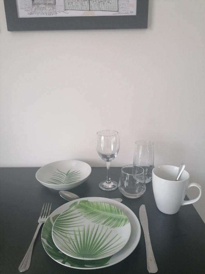 Chota Gher Apartment Widnes Eksteriør billede