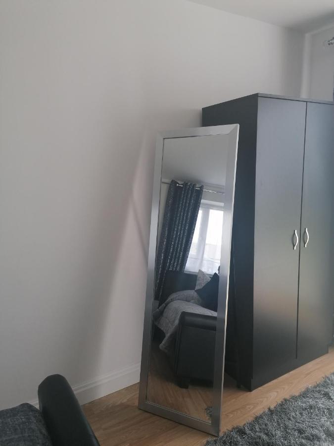 Chota Gher Apartment Widnes Eksteriør billede