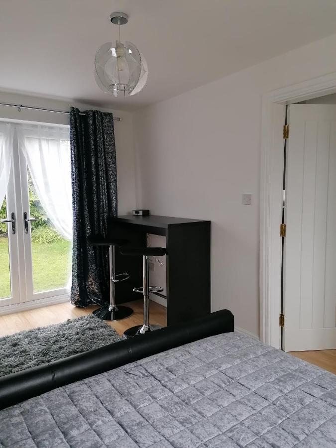 Chota Gher Apartment Widnes Eksteriør billede